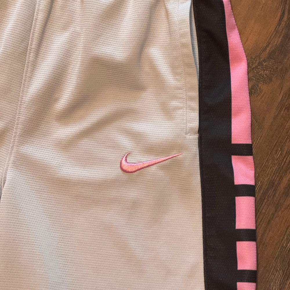 Nike Elite Boys Basketball Shorts Big Kids Size XL YXL Gray Pink Pre-Owned - Picture 3 of 7